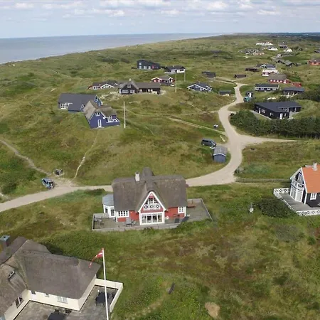Ve241-vejers-strand-bjaergevej-6-a * Vejers Strand